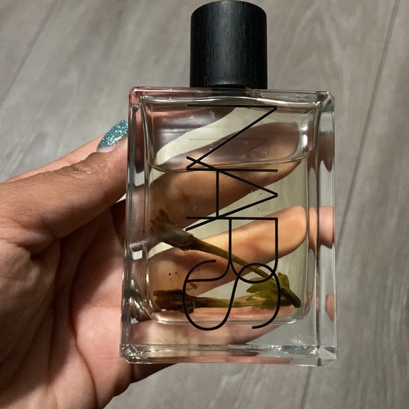 Nars - Picture 4 of 4